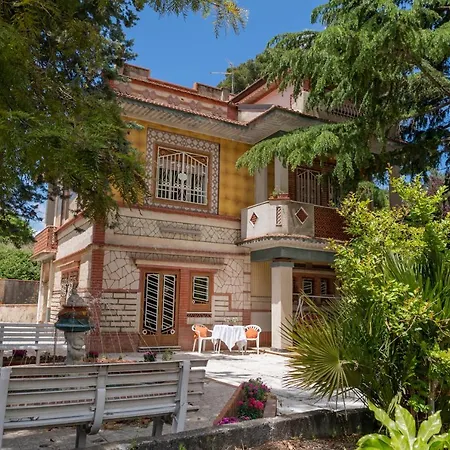 Casa Gioia * Трекастаньи